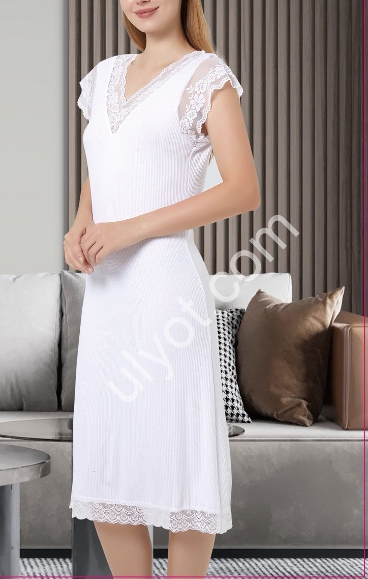 НОЧНУШКА (ONE SIZE 50-54) БЕЛЫЙ 604-1